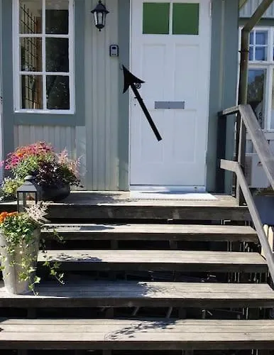 Daire Bjoerk Loft - Mysig Vindsvaning Naera Centrum Jakobstad